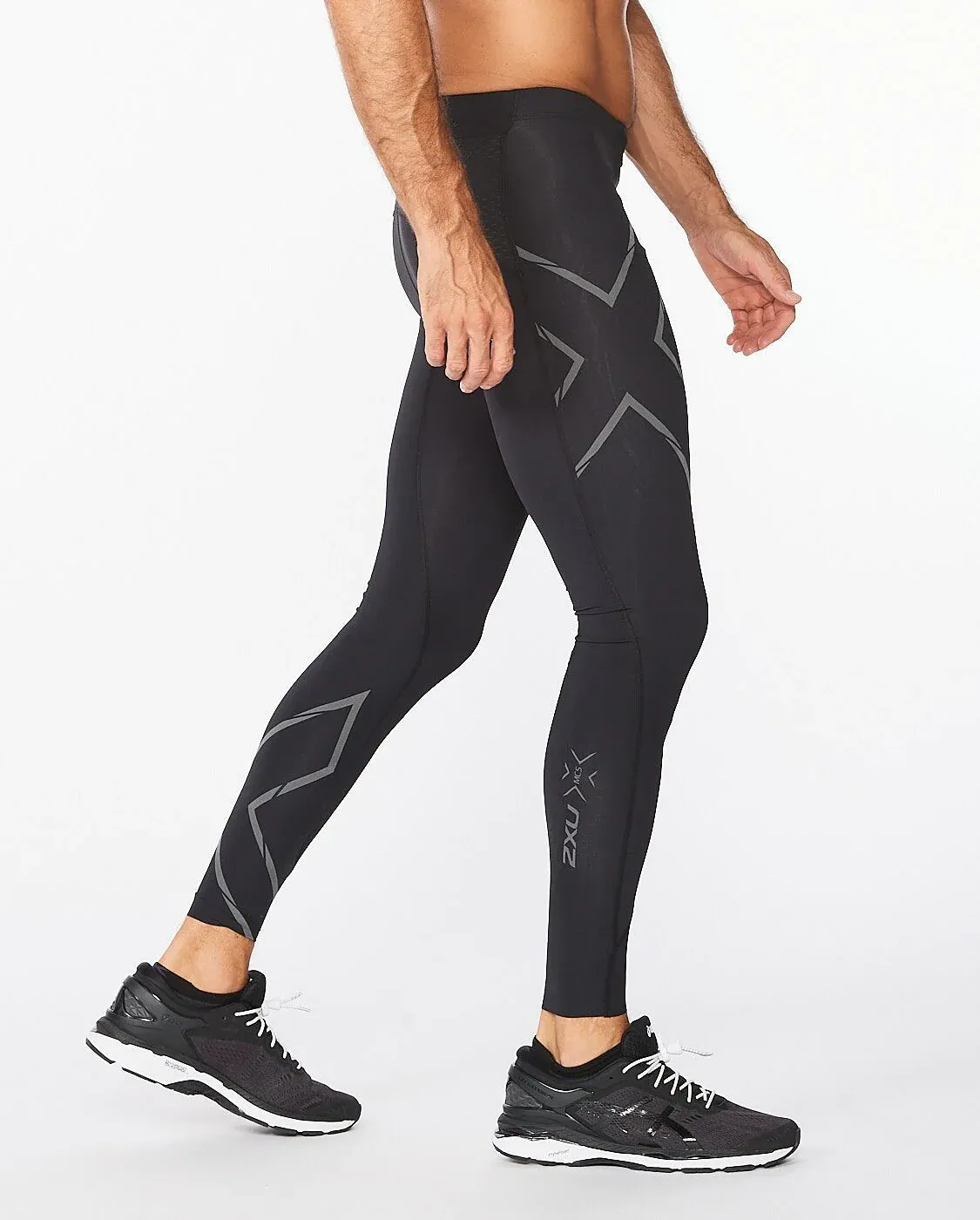 2XU Men's Light Speed Compression Tights | Black