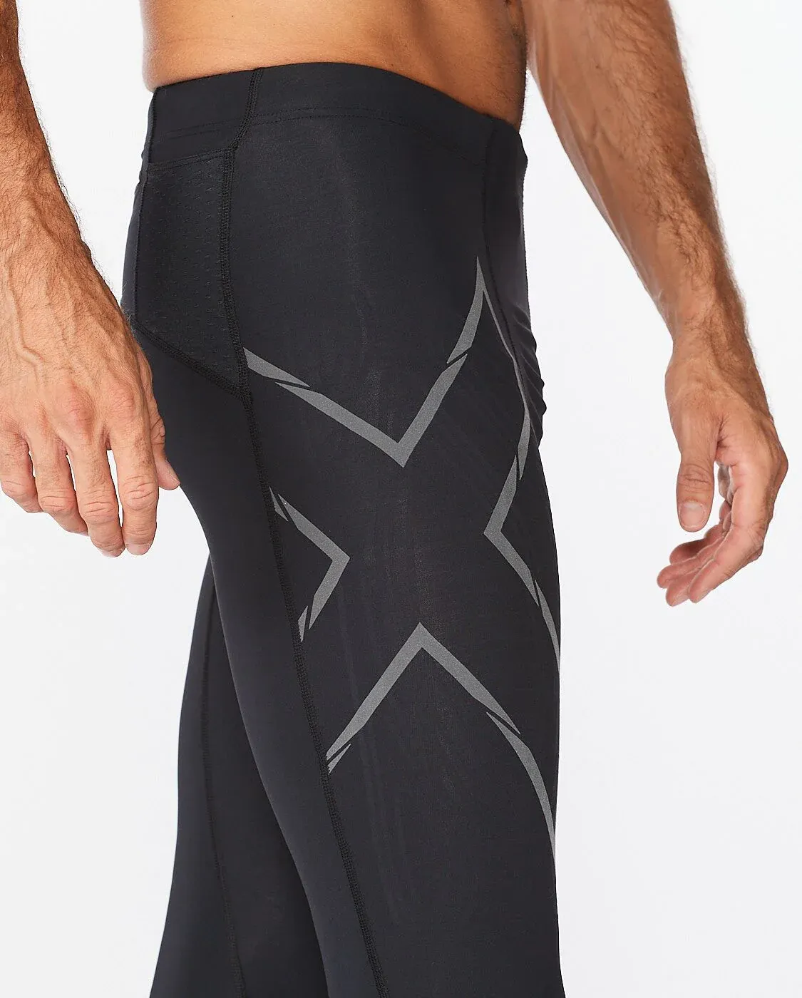 2XU Men's Light Speed Compression Tights | Black