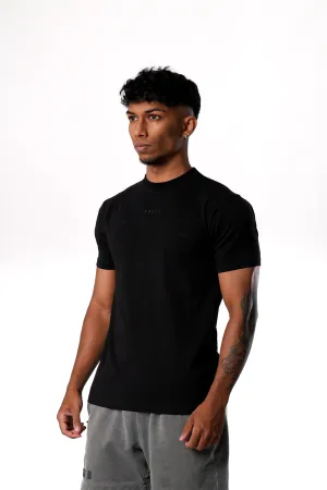 A Very Well Fitted Tee [Black]