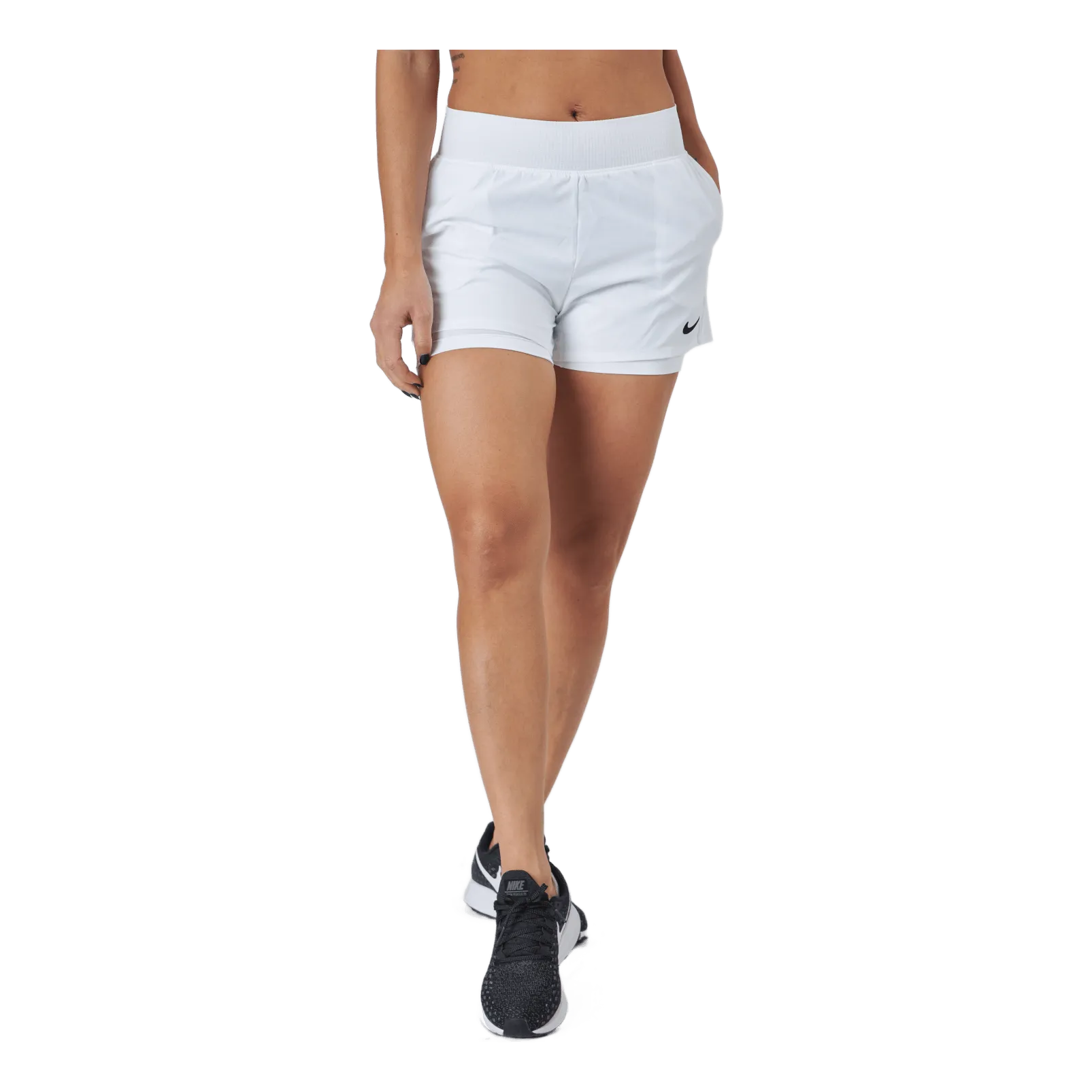 Court Victory Dry Short White/Black
