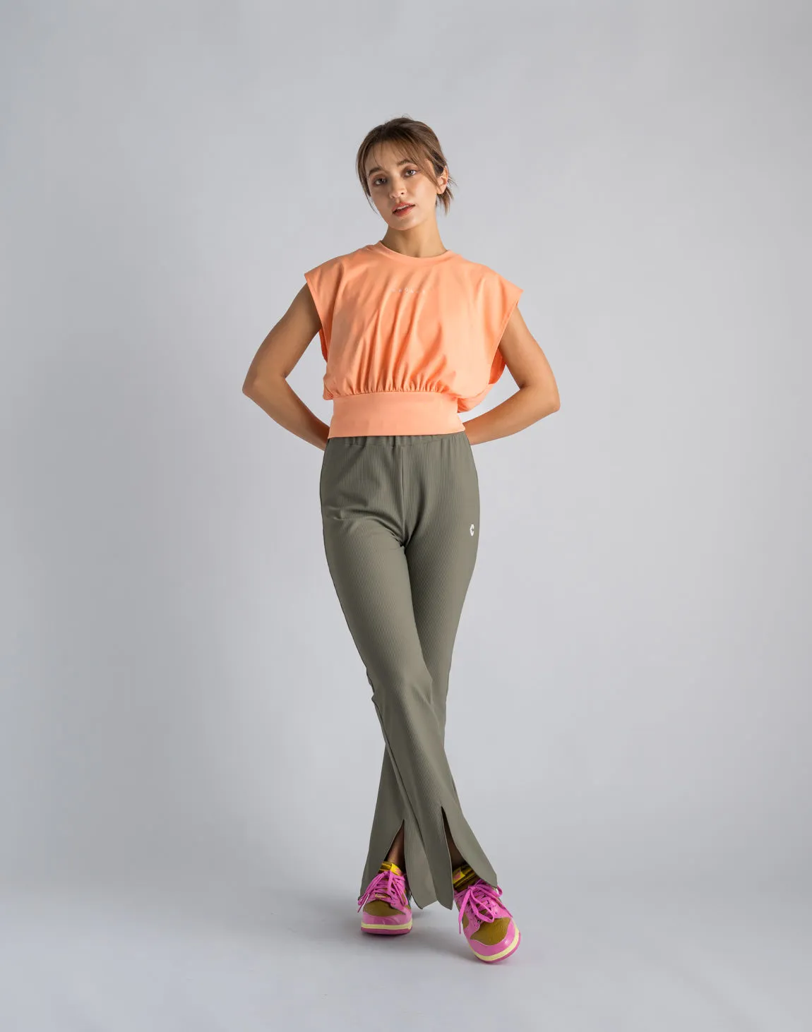 CRONOS WOMEN LOGO SLEEVELESS【TERRACOTTA】