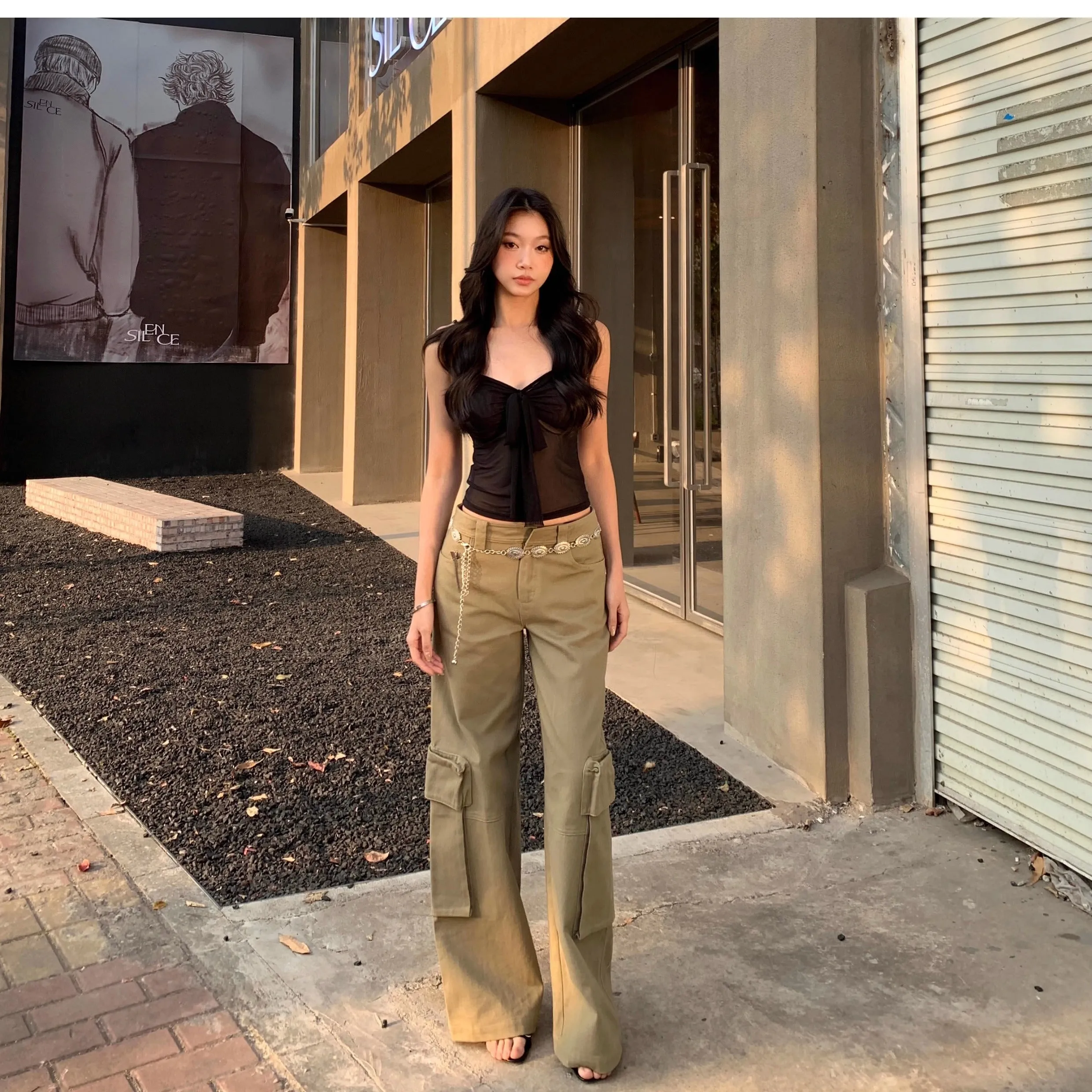 cropped sleeveless tops