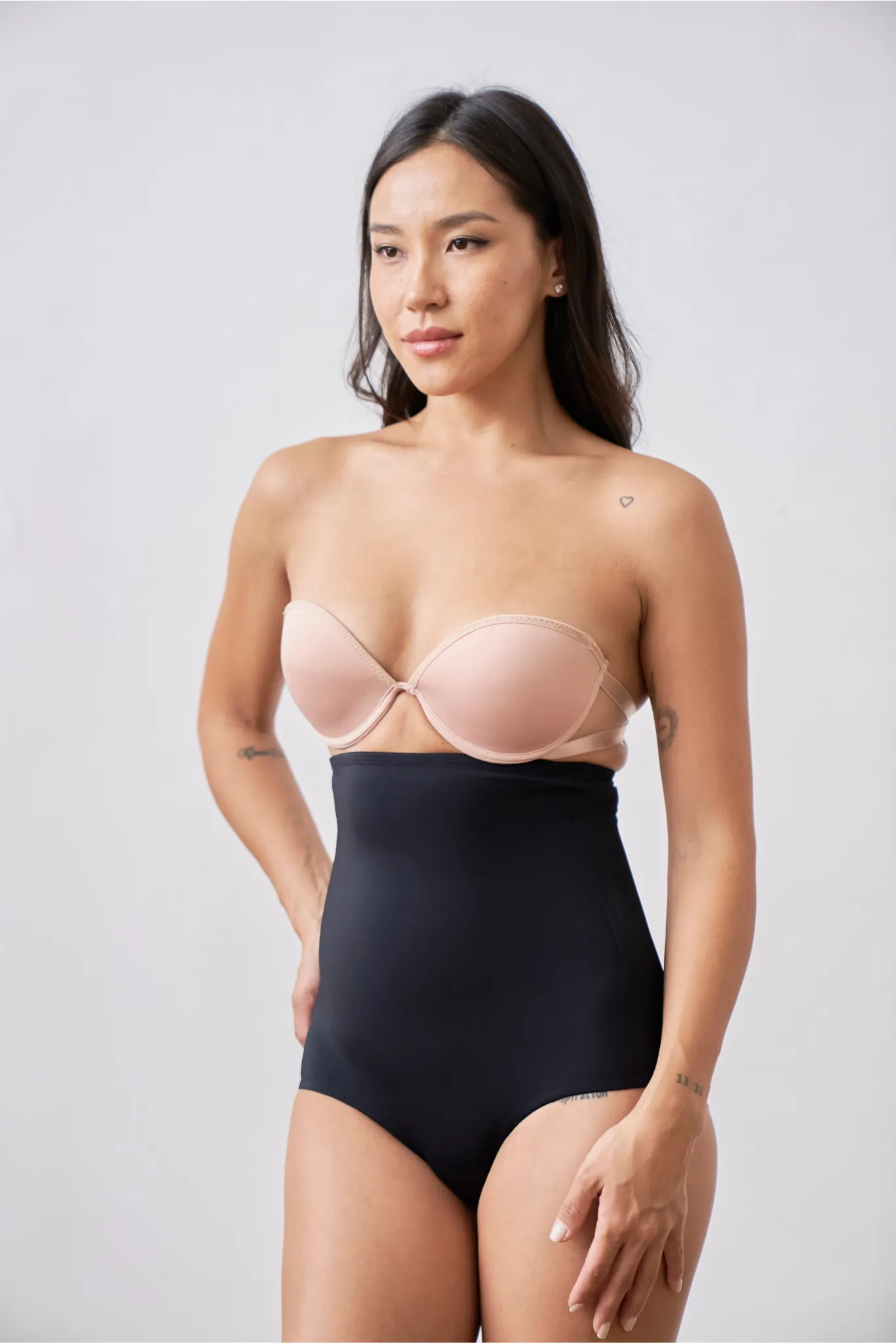 Cross Back Strapless Anti Slip Push Up Bra