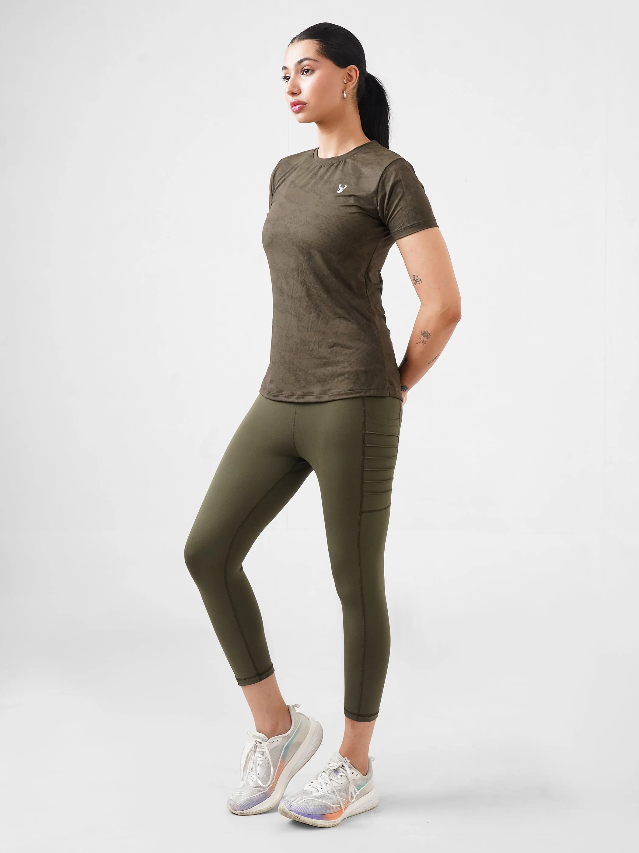 Dots Pocket Capri Legging in Olive Green
