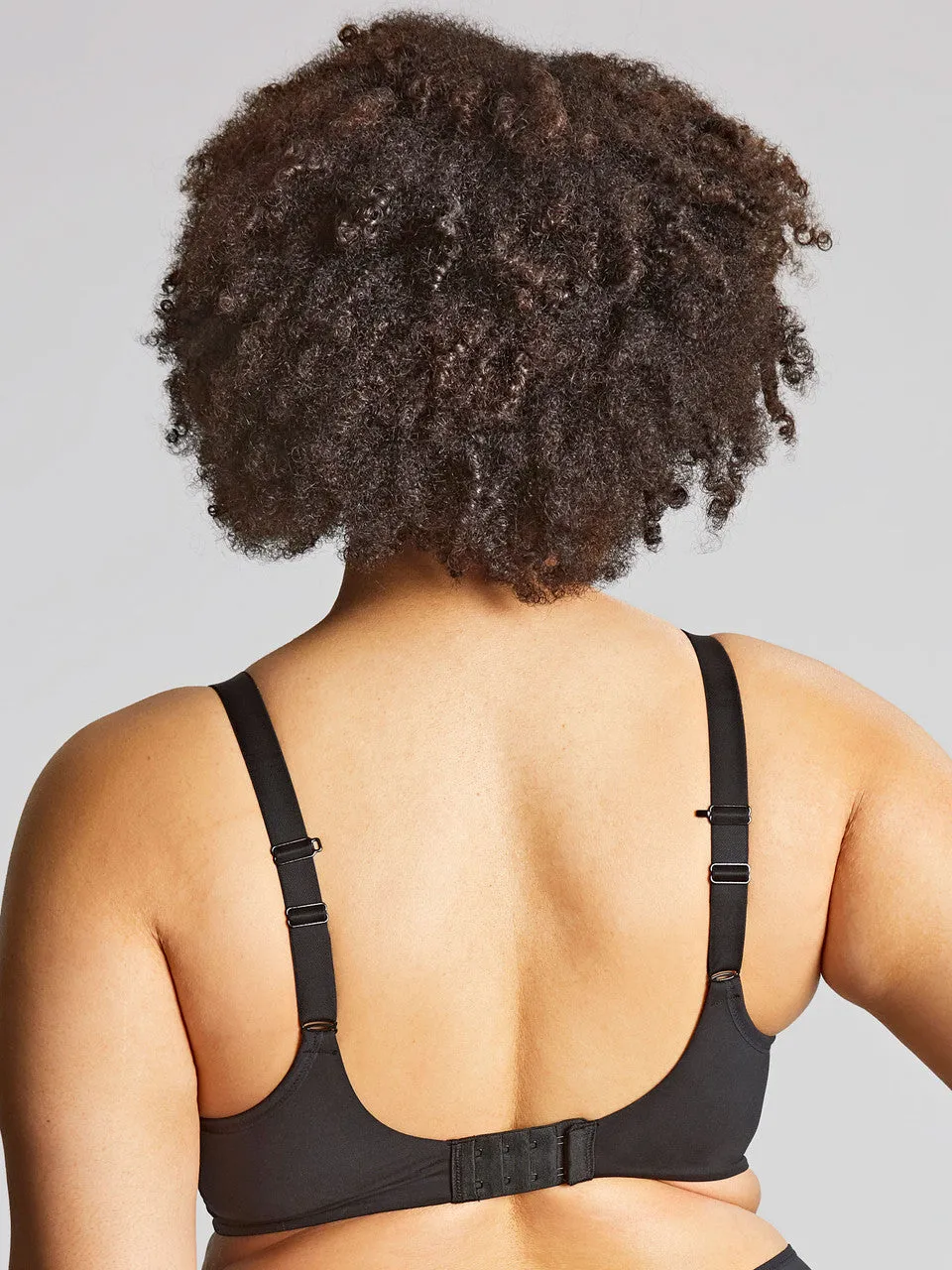 Elegance Spacer T-Shirt Bra In Black - Sculptresse