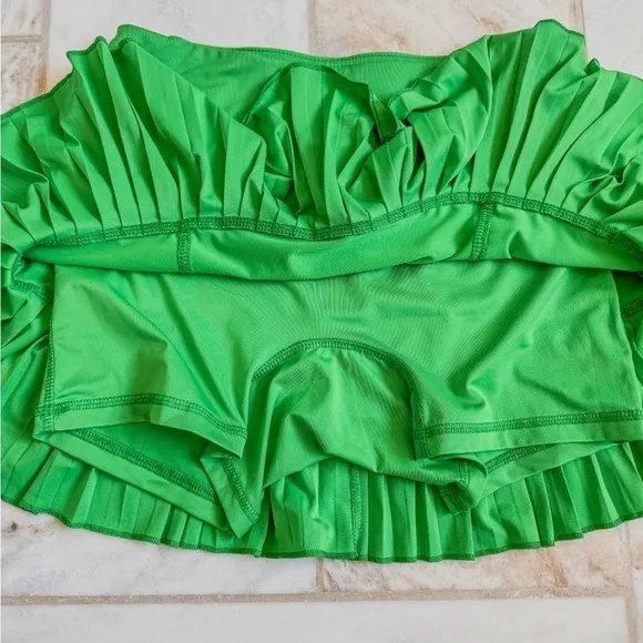 EUC | JoFit Knife Pleat Skort 14.5” | Vivid Green | Size:XS 🎾⛳️
