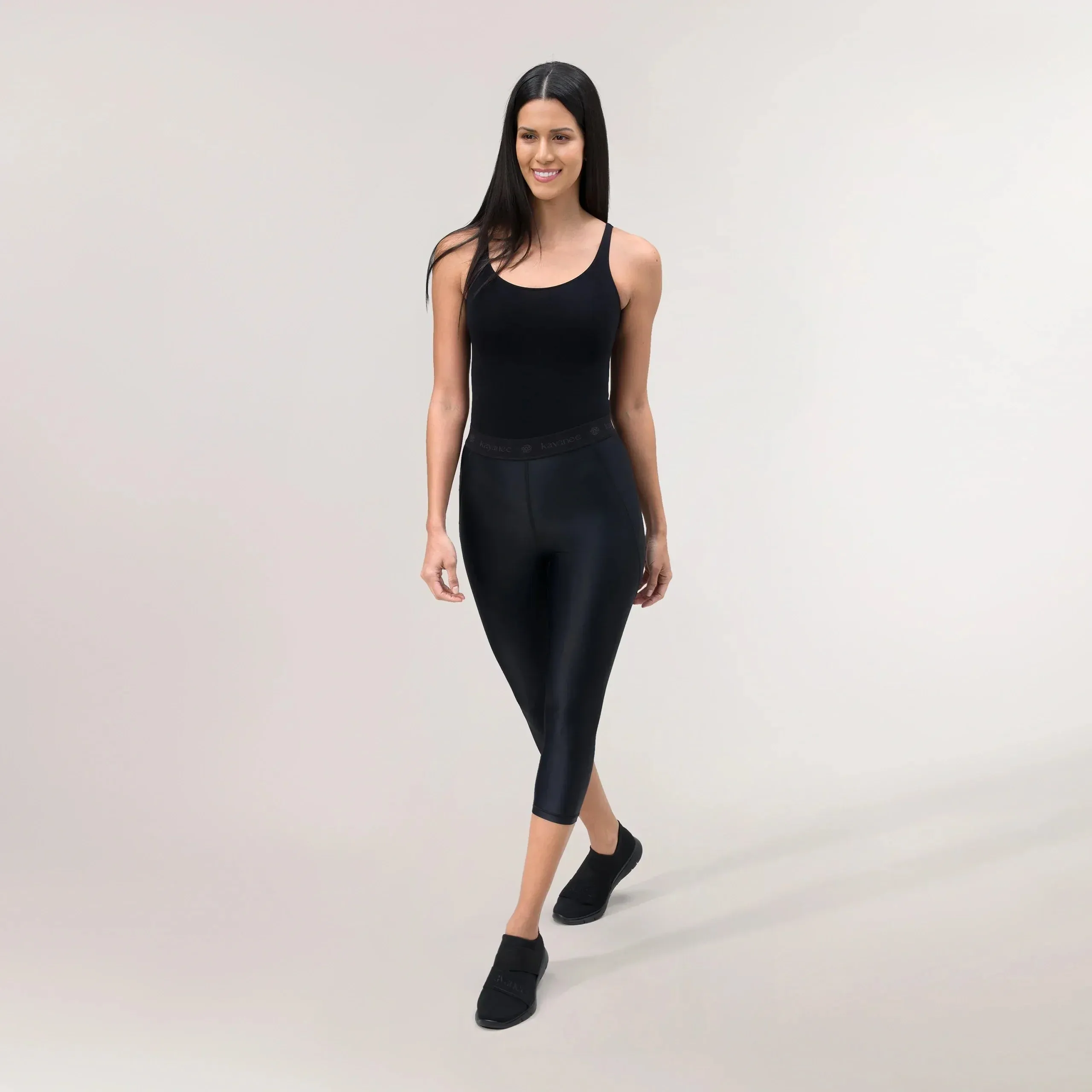 Glide Cropped Legging - CORE BLACK