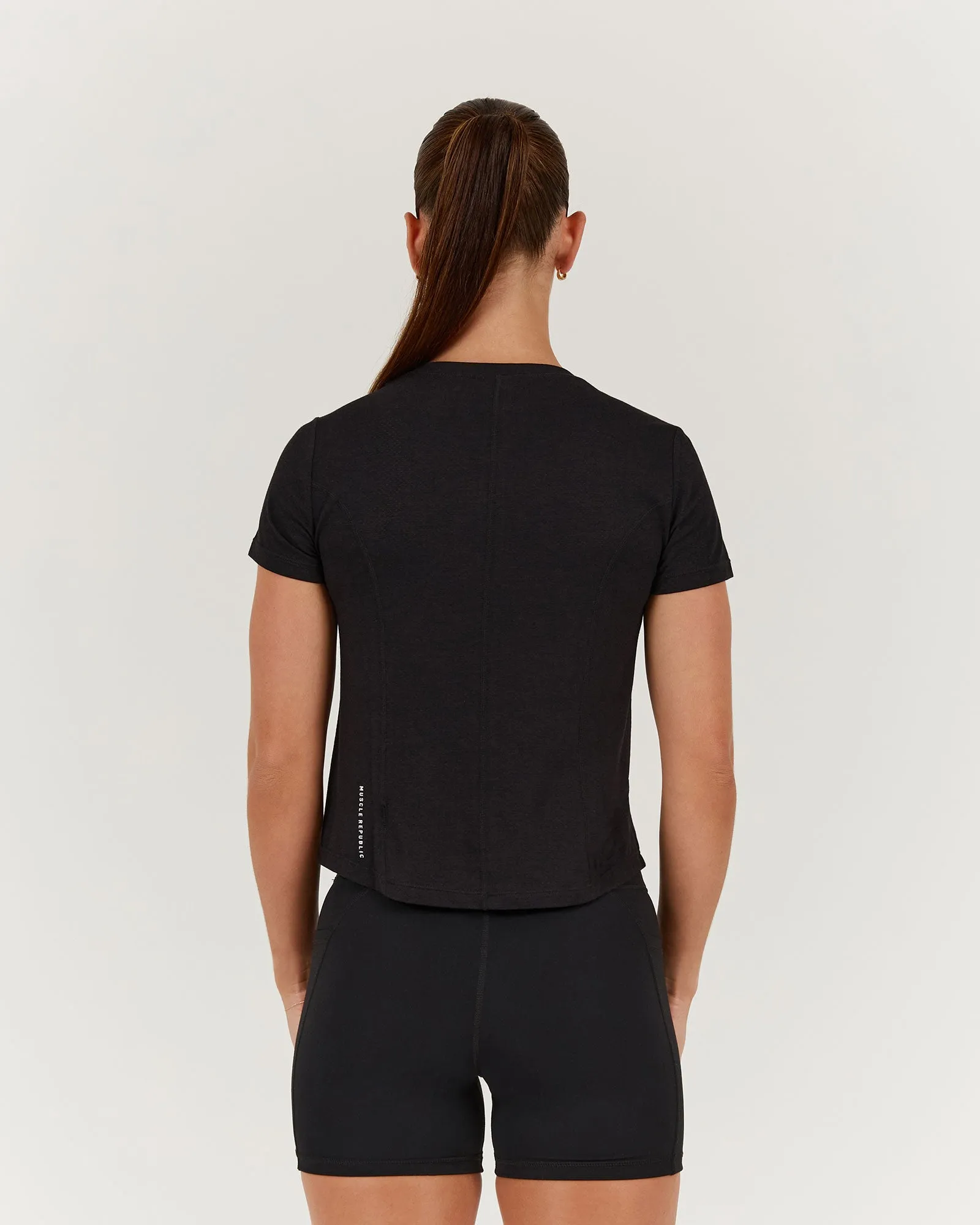 INTERVAL TEE - BLACK