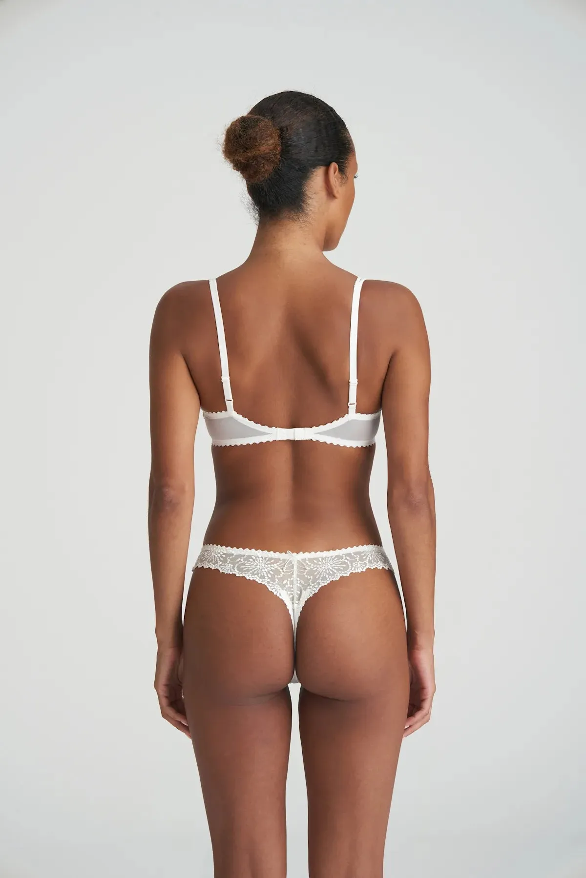 Jane Balcony Horizontal Seam Bra In Natural - Marie Jo