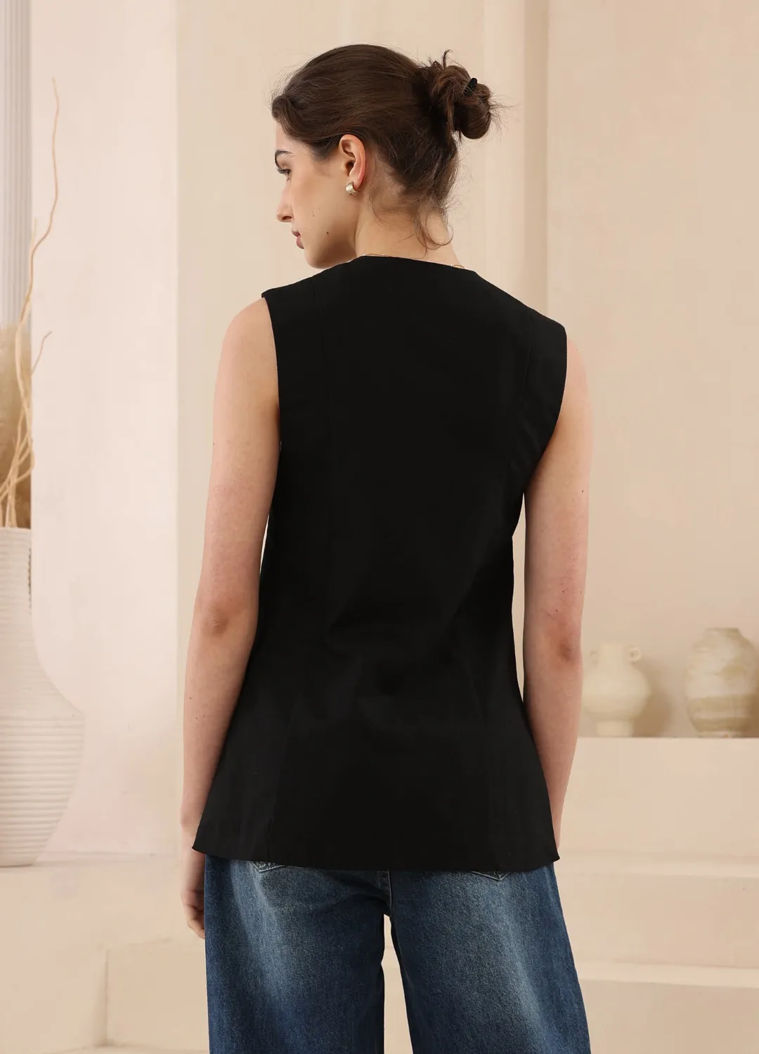 Layne Vest (Black)
