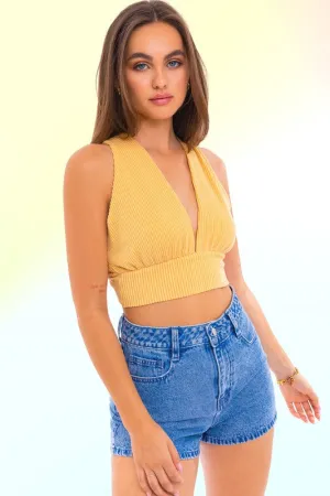 LE LIS Back Tie Crop Top