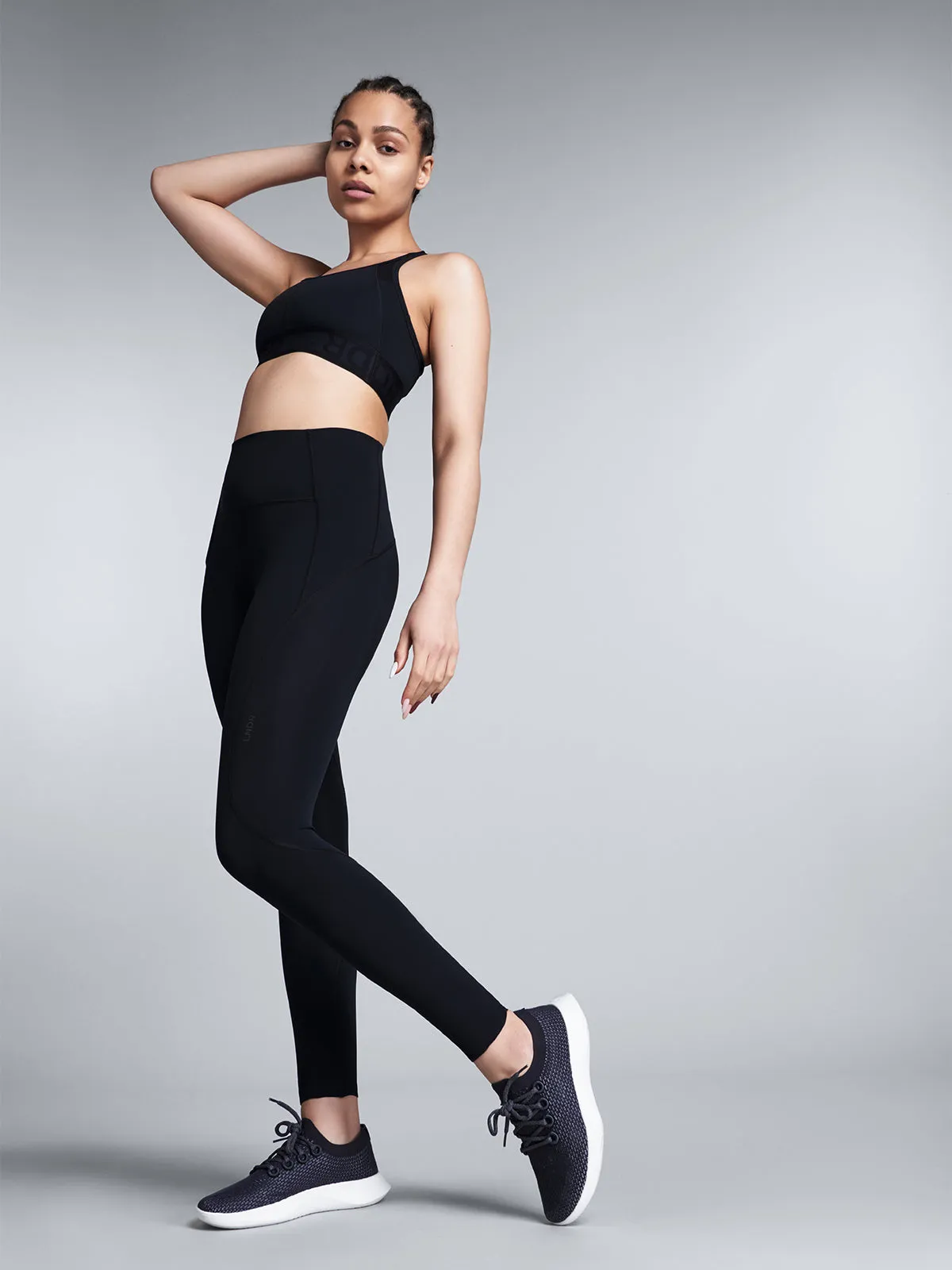 LIMITLESS POCKET 8/8 Legging Black
