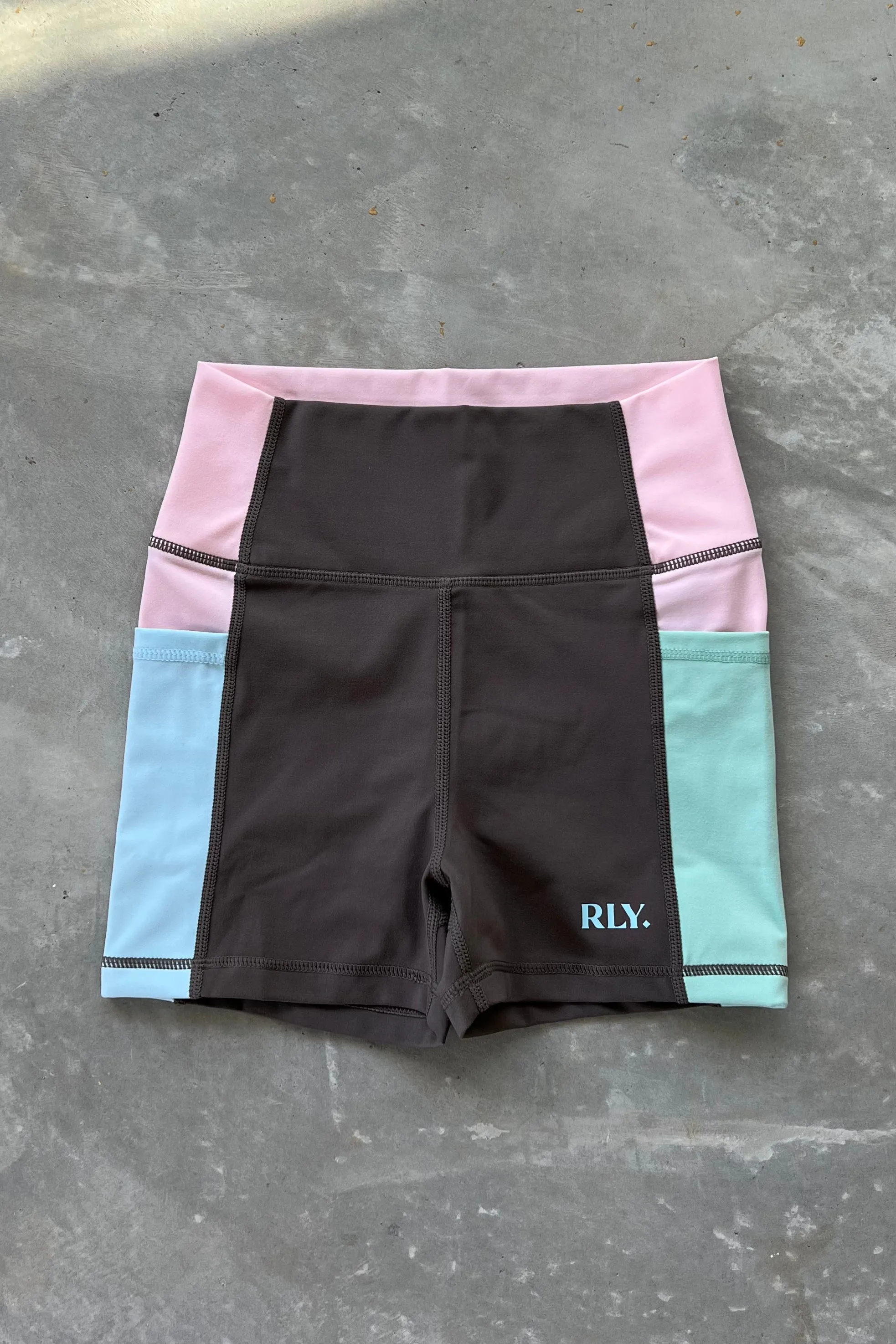 Madison Pocket Shorts
