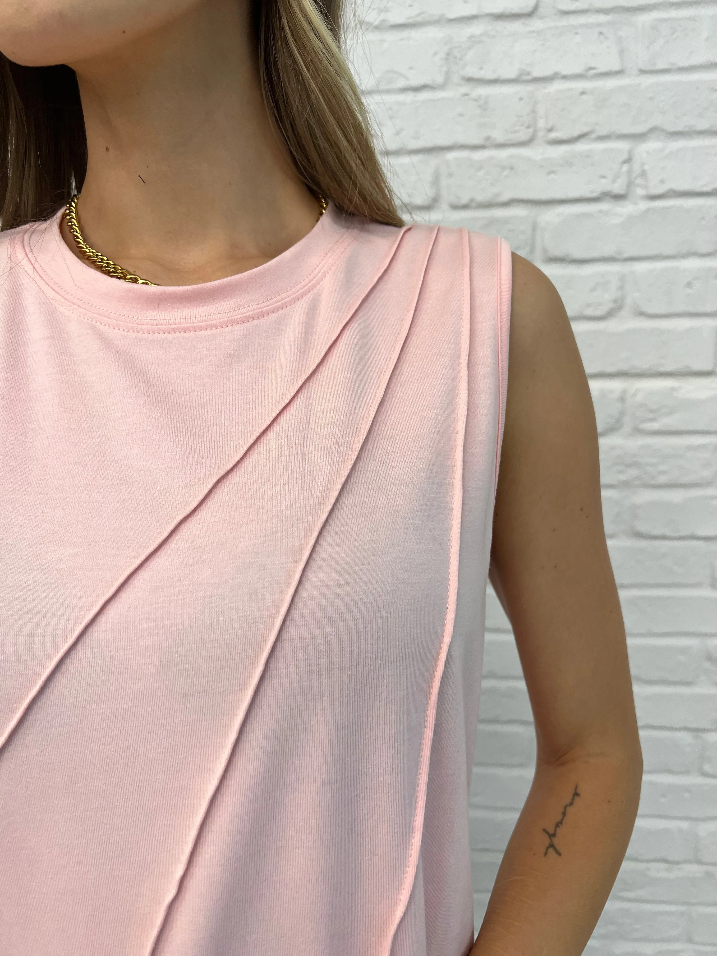 New Normal Pleat Detail Sleeveless Top in Pink - 2/10