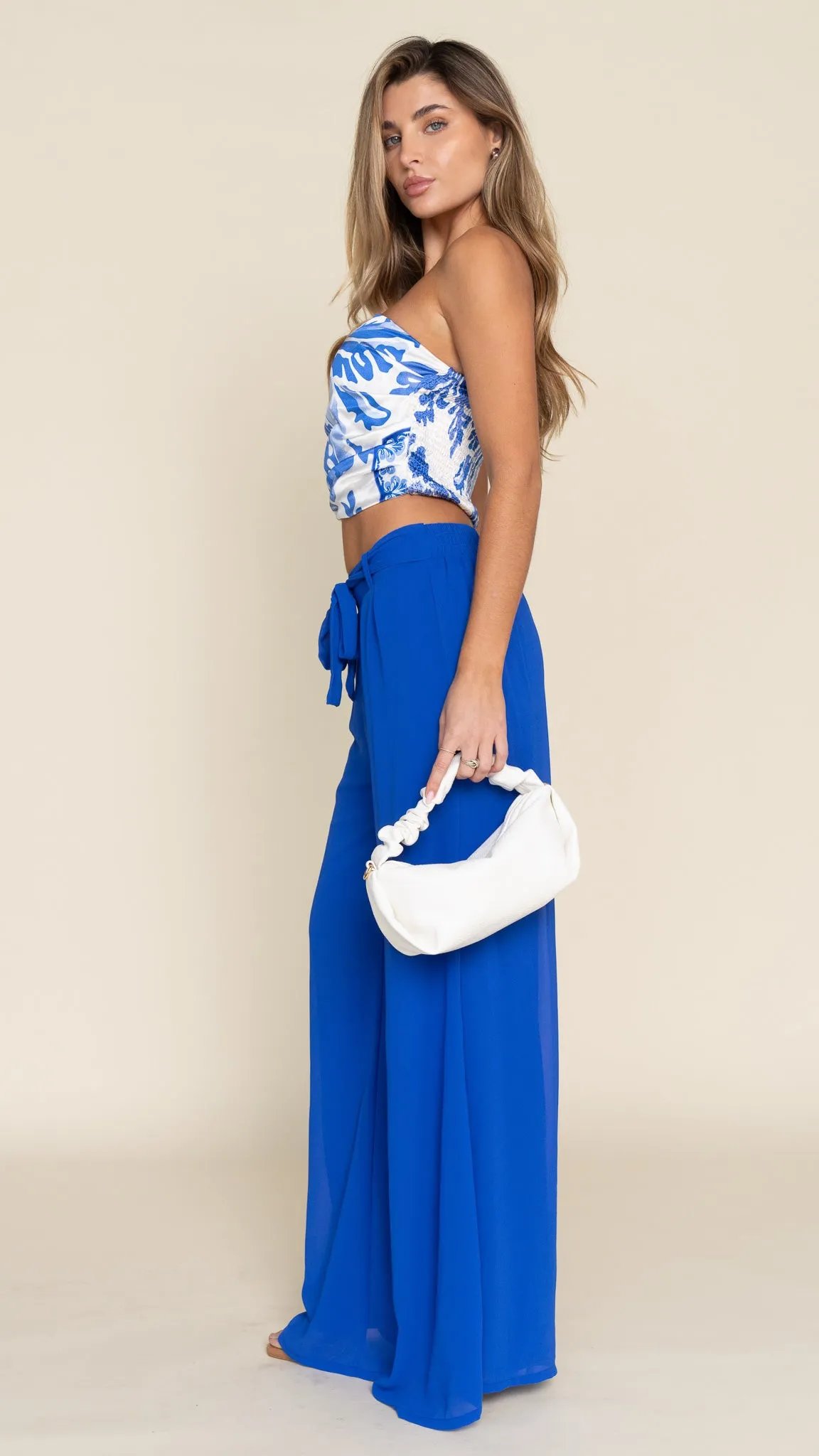 Nika Top