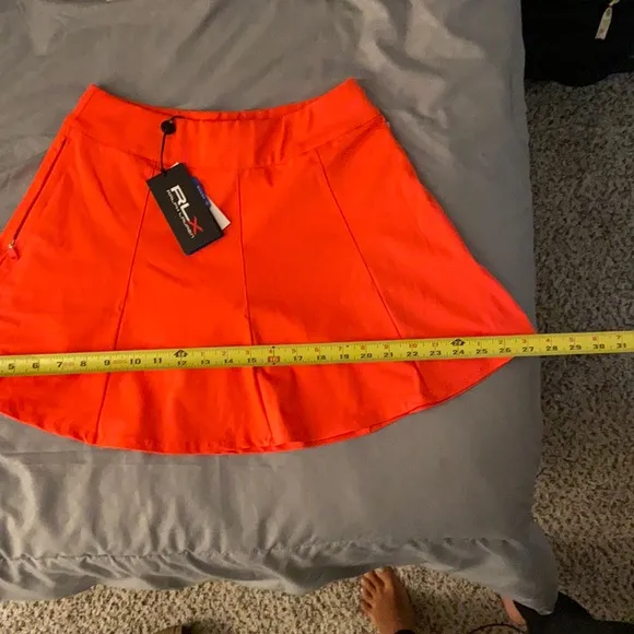 NWT RLX skort