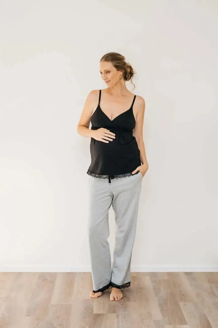 Organic nursing cami in vintage black