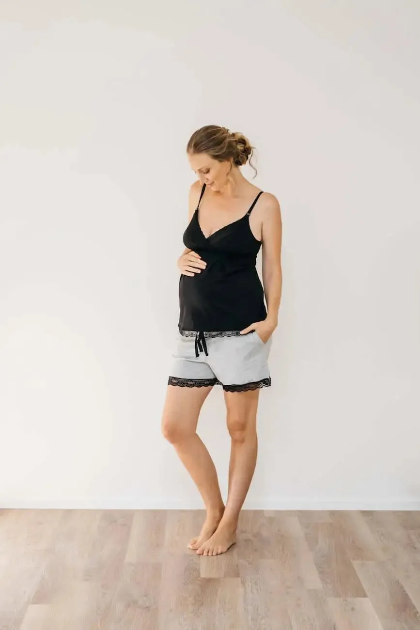 Organic nursing cami in vintage black