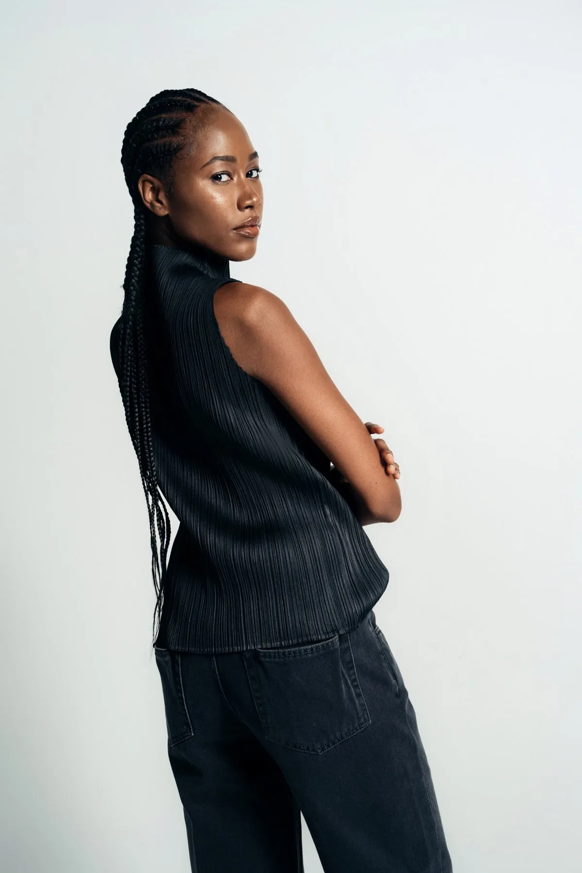 PLEATS PLEASE ISSEY MIYAKE | BASIC SLEEVELESS TOP