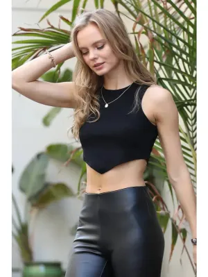 Ribbed V-Line Hem Tank