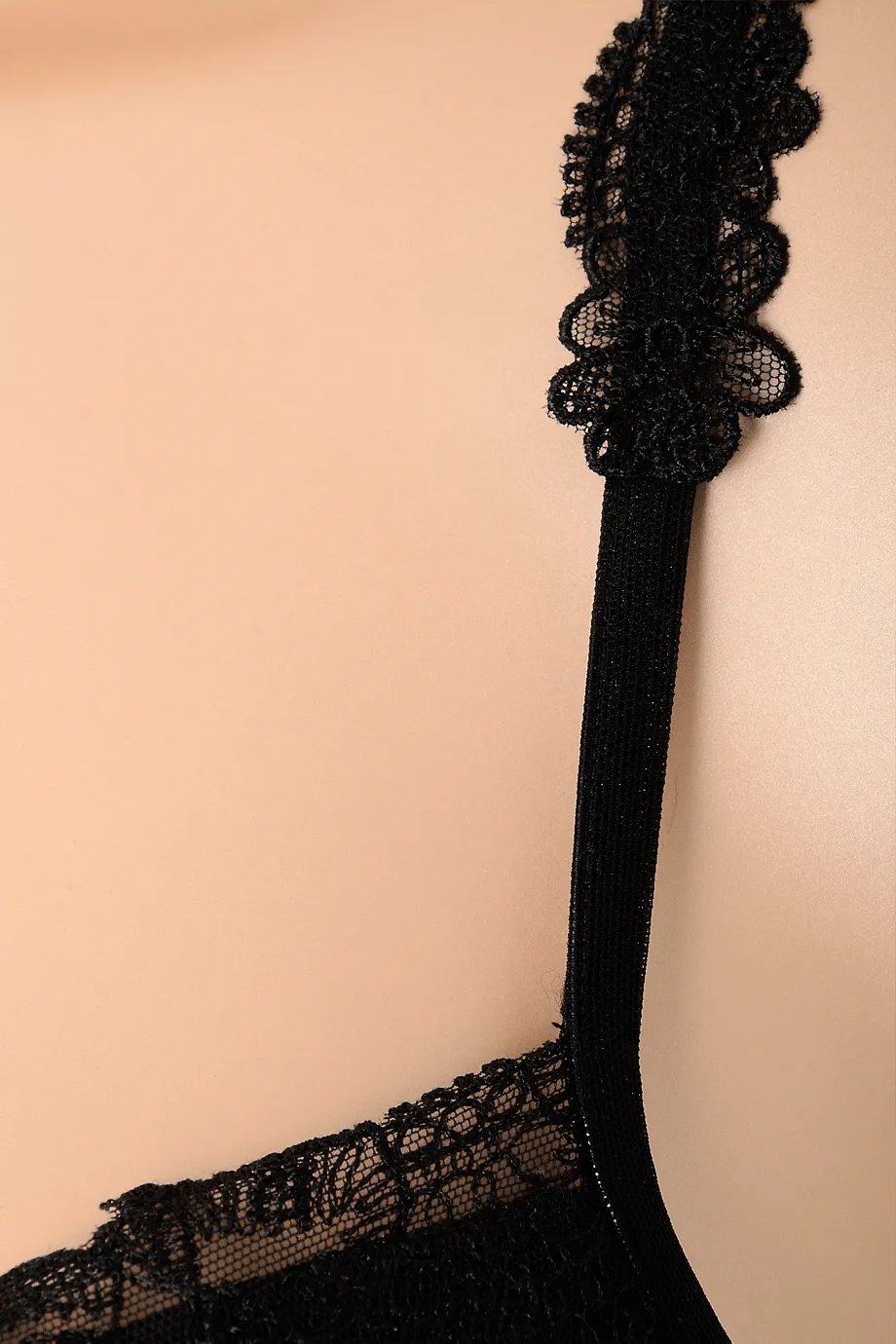 ROSES Black Tulle Bra