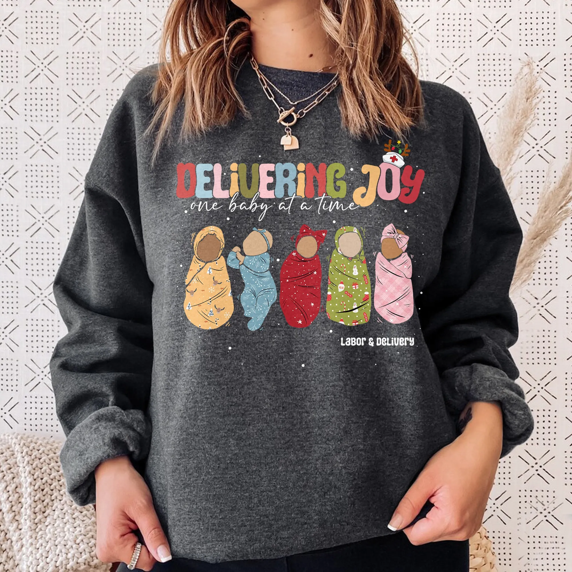 Sandjest Delivering Joy Labor and Delivery Christmas Shirt, L&d Nurse Christmas T-Shirt, Holiday Labor Nurse Gift, L&d Nurse Gift