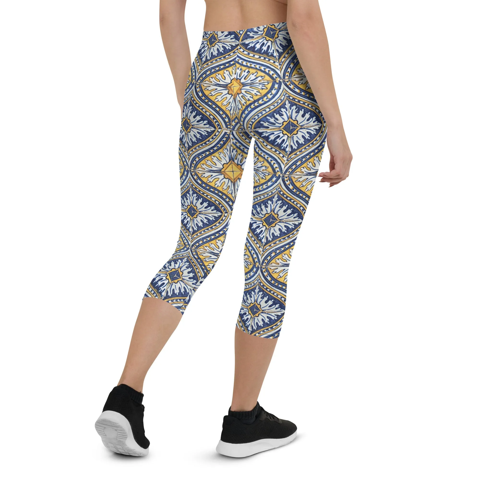 Scaredy-Cat Capris