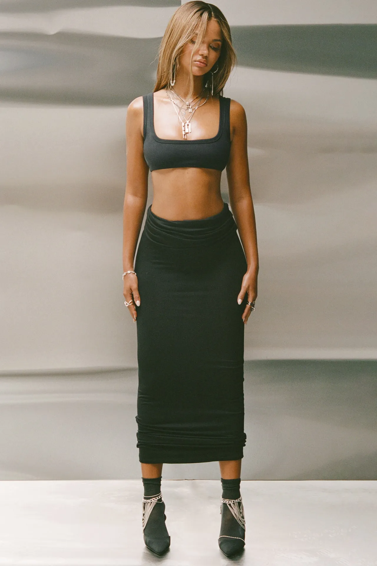 Scoop Neck Smoothing Bra