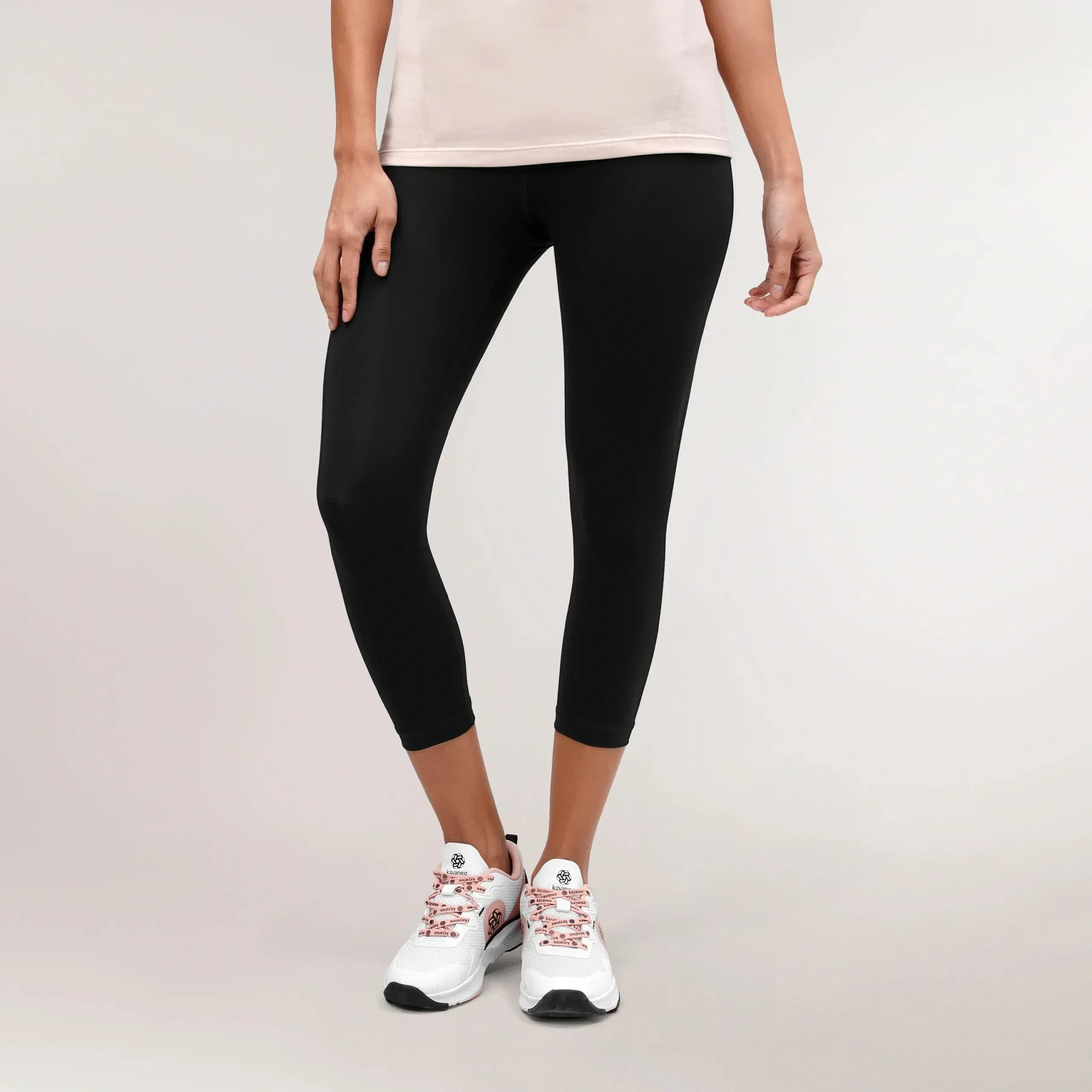 Sculpting Compression Crop Legging - CORE BLACK