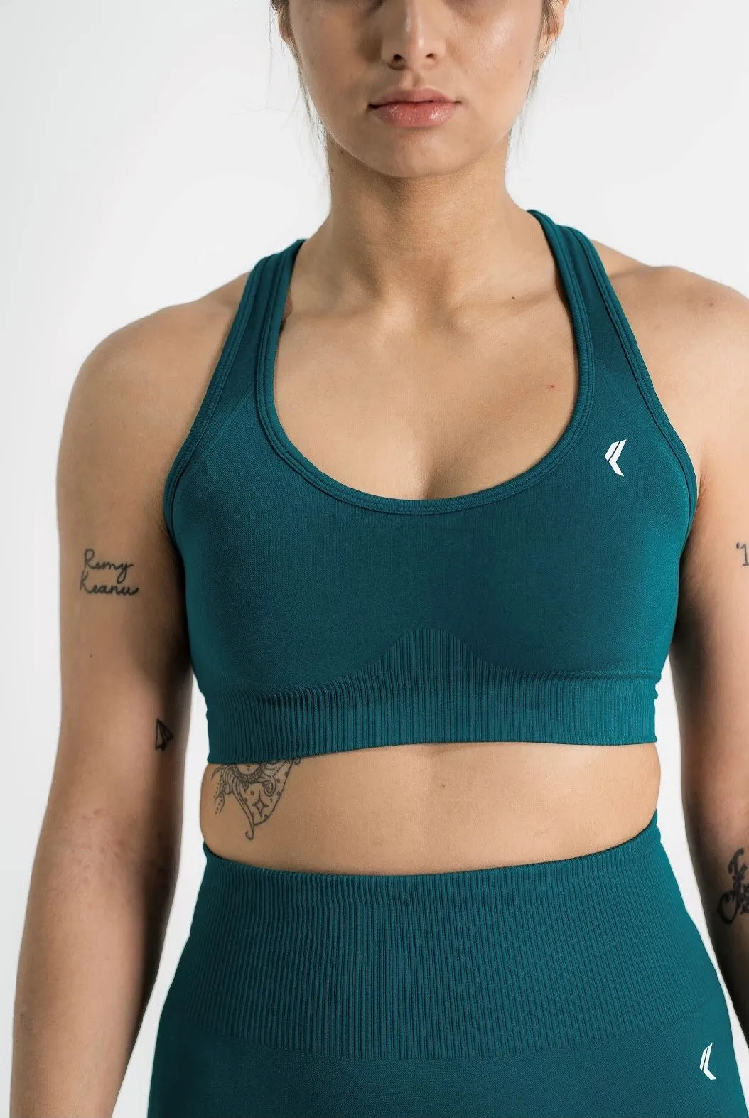 SEAMLESS 2.0 Racer crop TEAL
