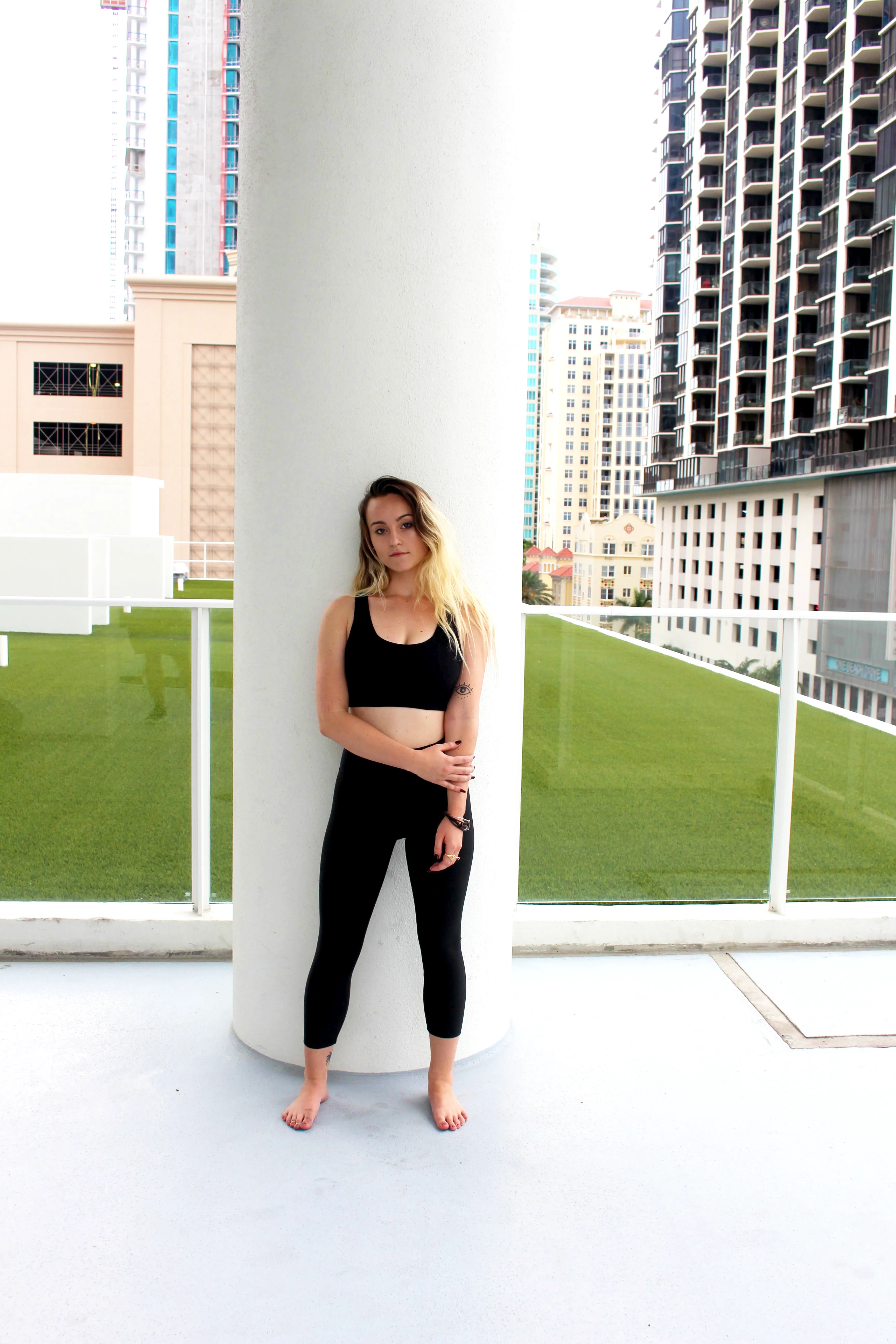 Second Soul Capri- Smooth Black