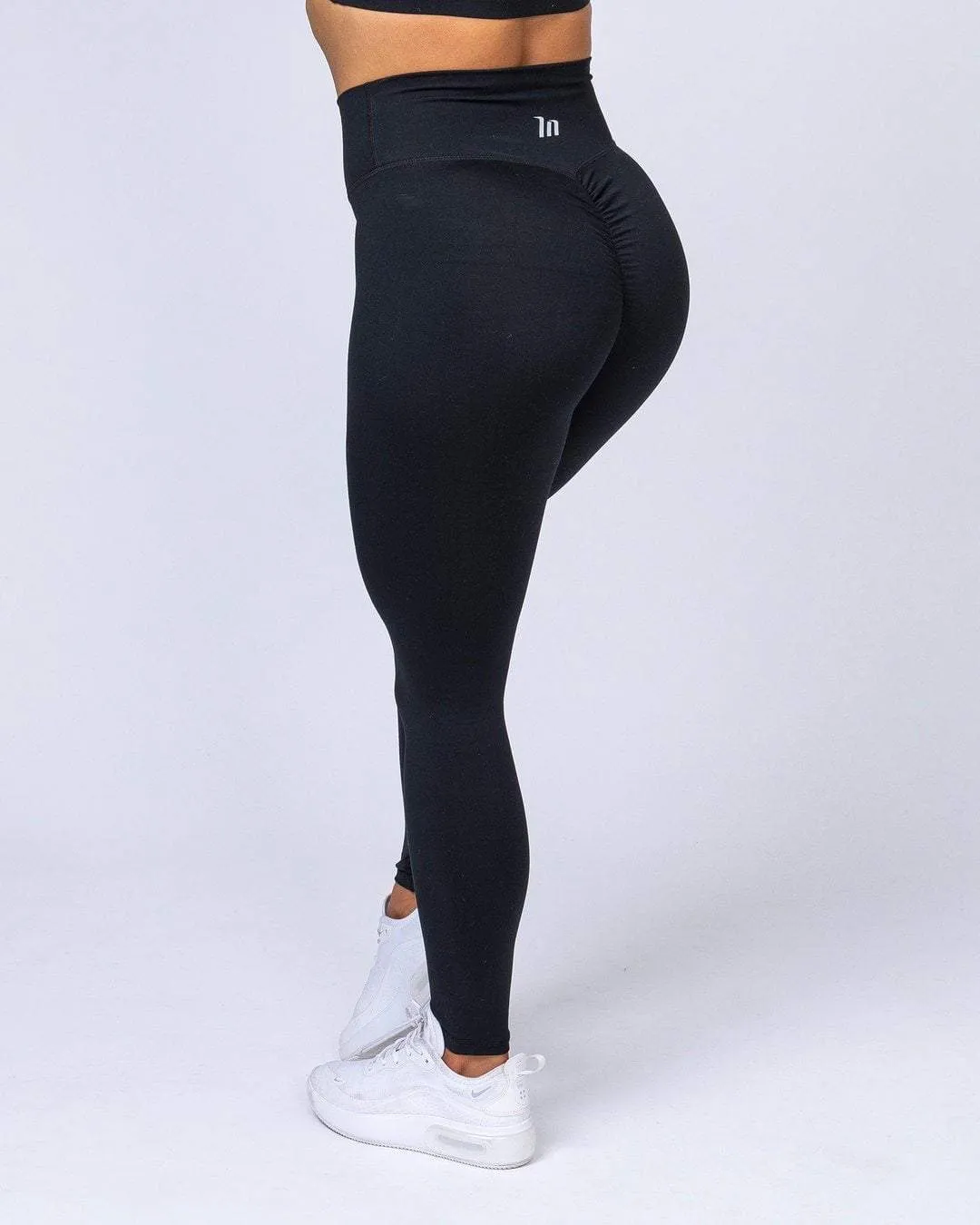 Signature Full Length Scrunch Leggings - Black
