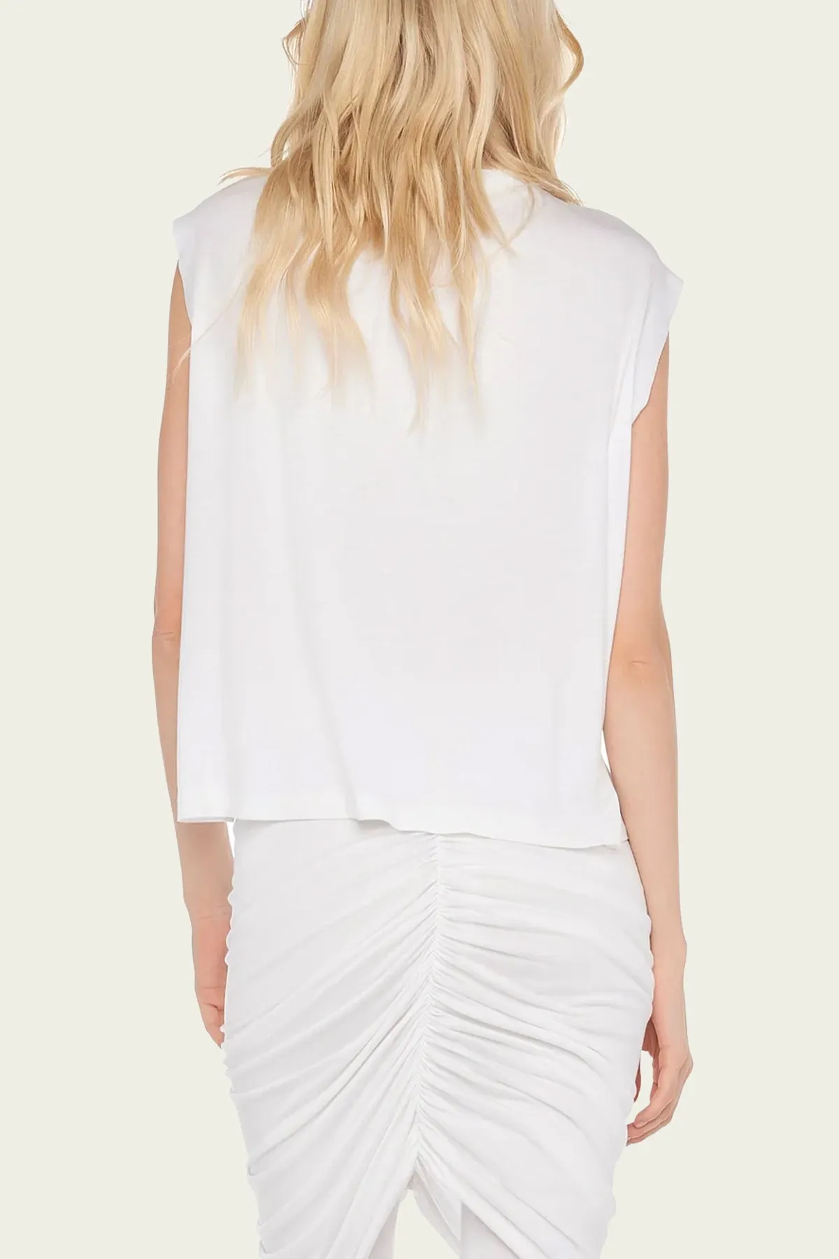 Sleeveless BF Cropped Crewneck Top in Snow White