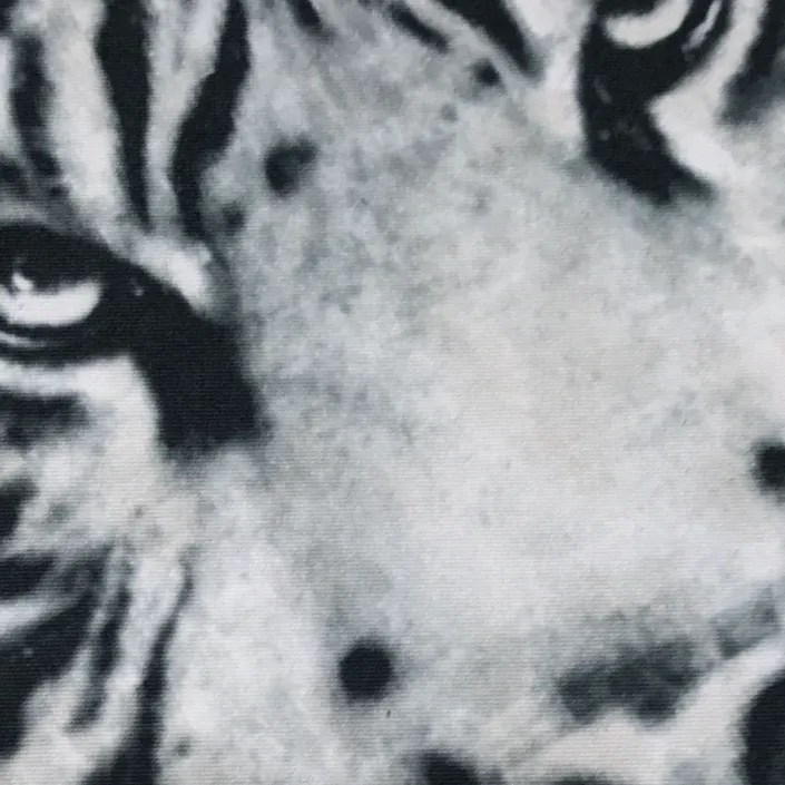 SLEEVELESS TOP/RASH GUARD WHITE TIGER/SNOW LEOPARD