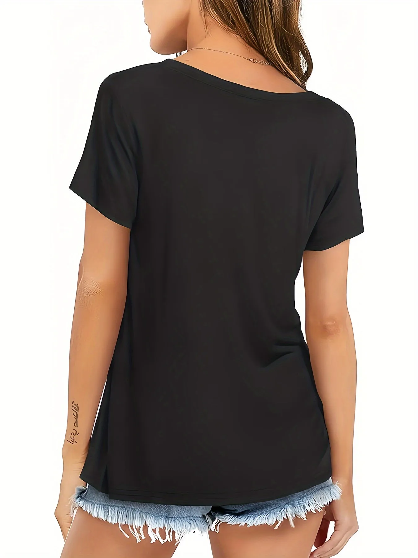 Solid Color V-Neck Short Sleeve T-Shirt – Casual & Comfortable Women's Top