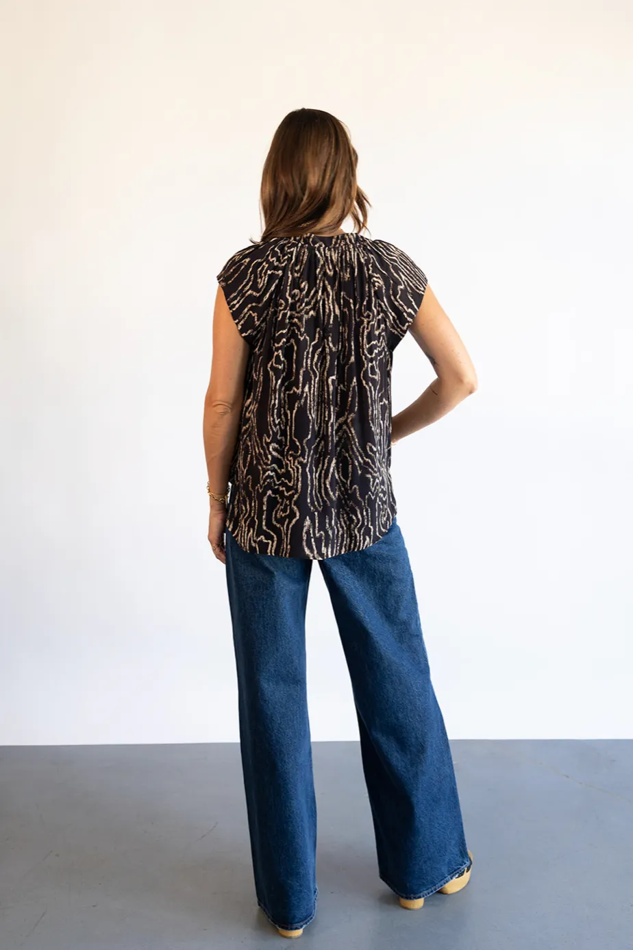 The Alvarez Keyla Top - Dark Brown