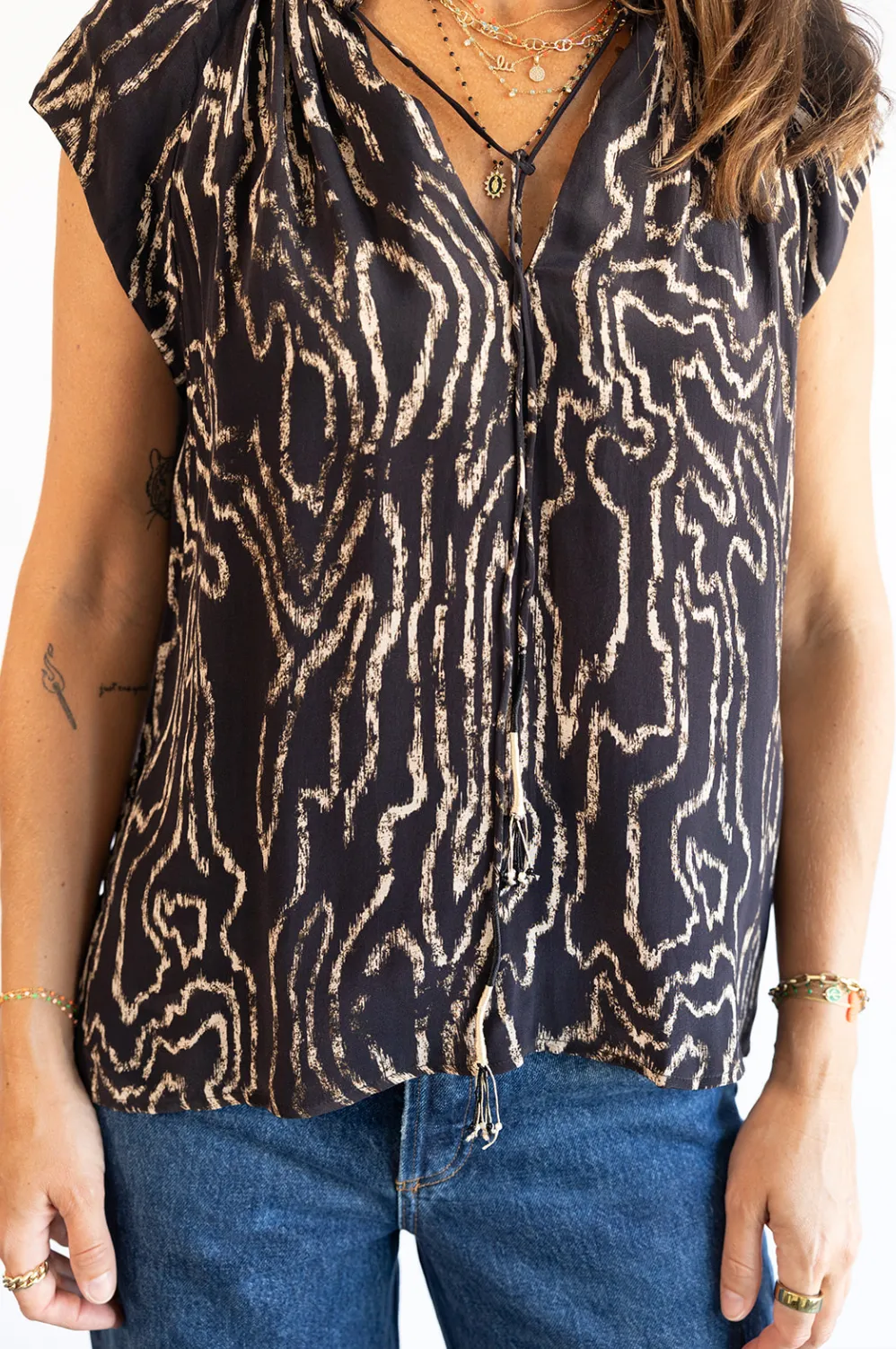 The Alvarez Keyla Top - Dark Brown