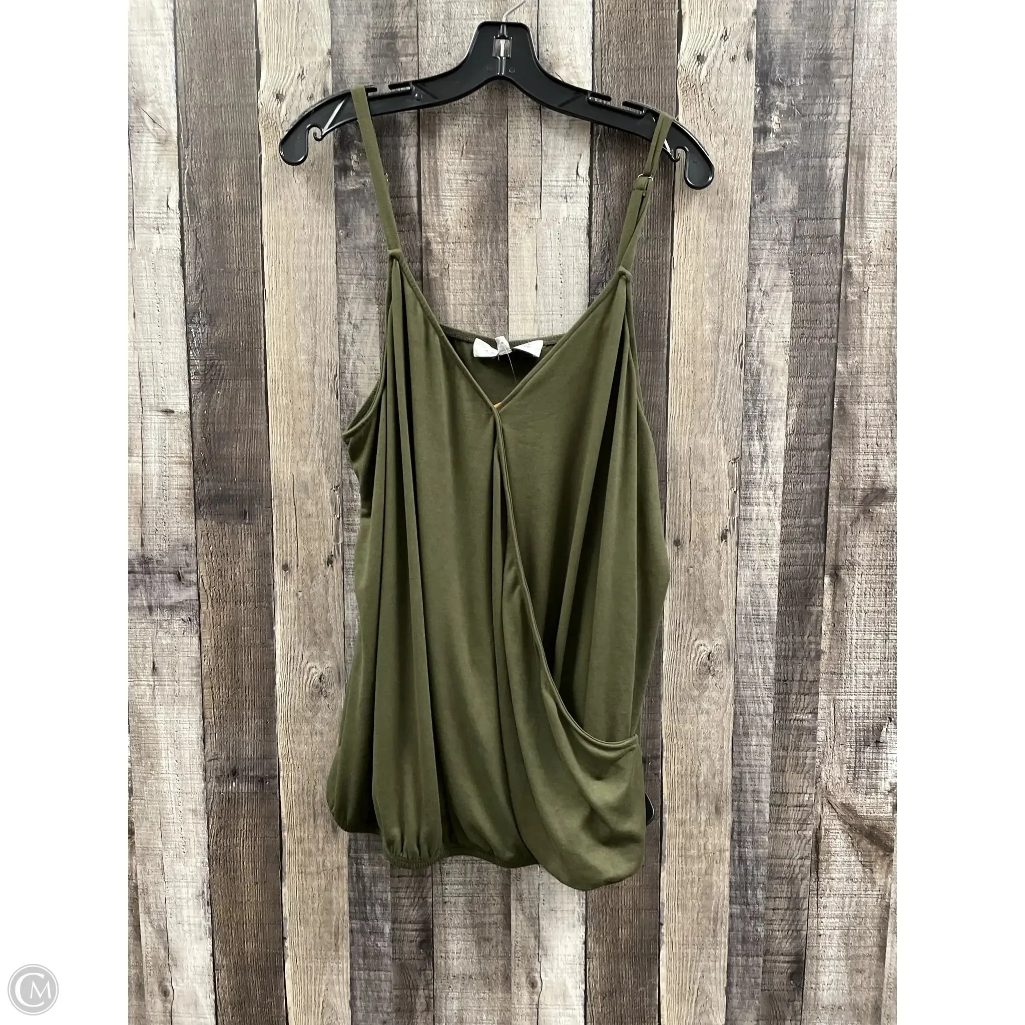 Top Sleeveless By Socialite In Green, Size: 2x