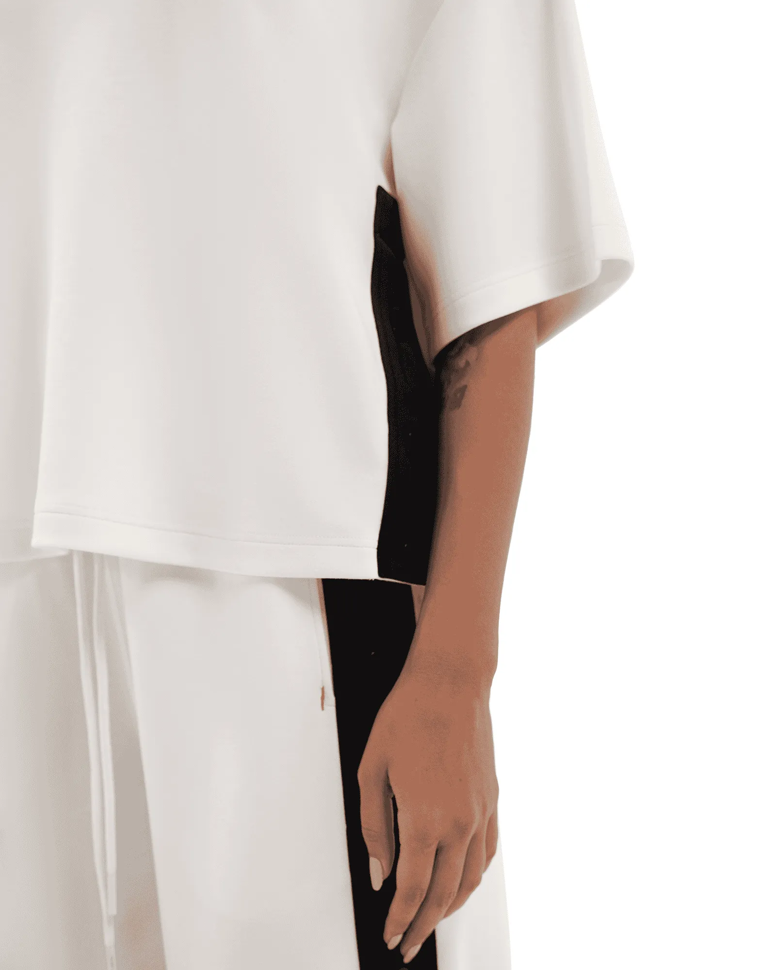 TRIBE OF 6 EMBRELLEE POPPER CROP TOP