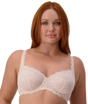 Triumph Essential Lace Balconette Bra - Nude Pink