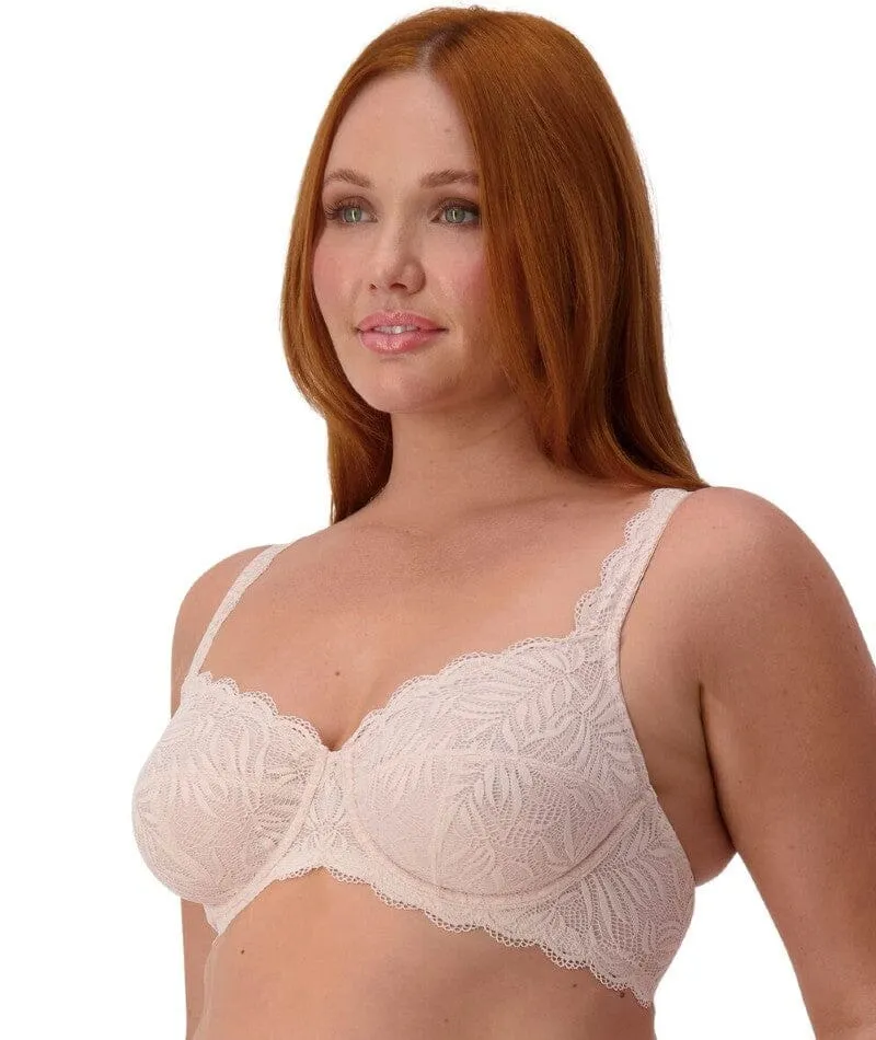 Triumph Essential Lace Balconette Bra - Nude Pink