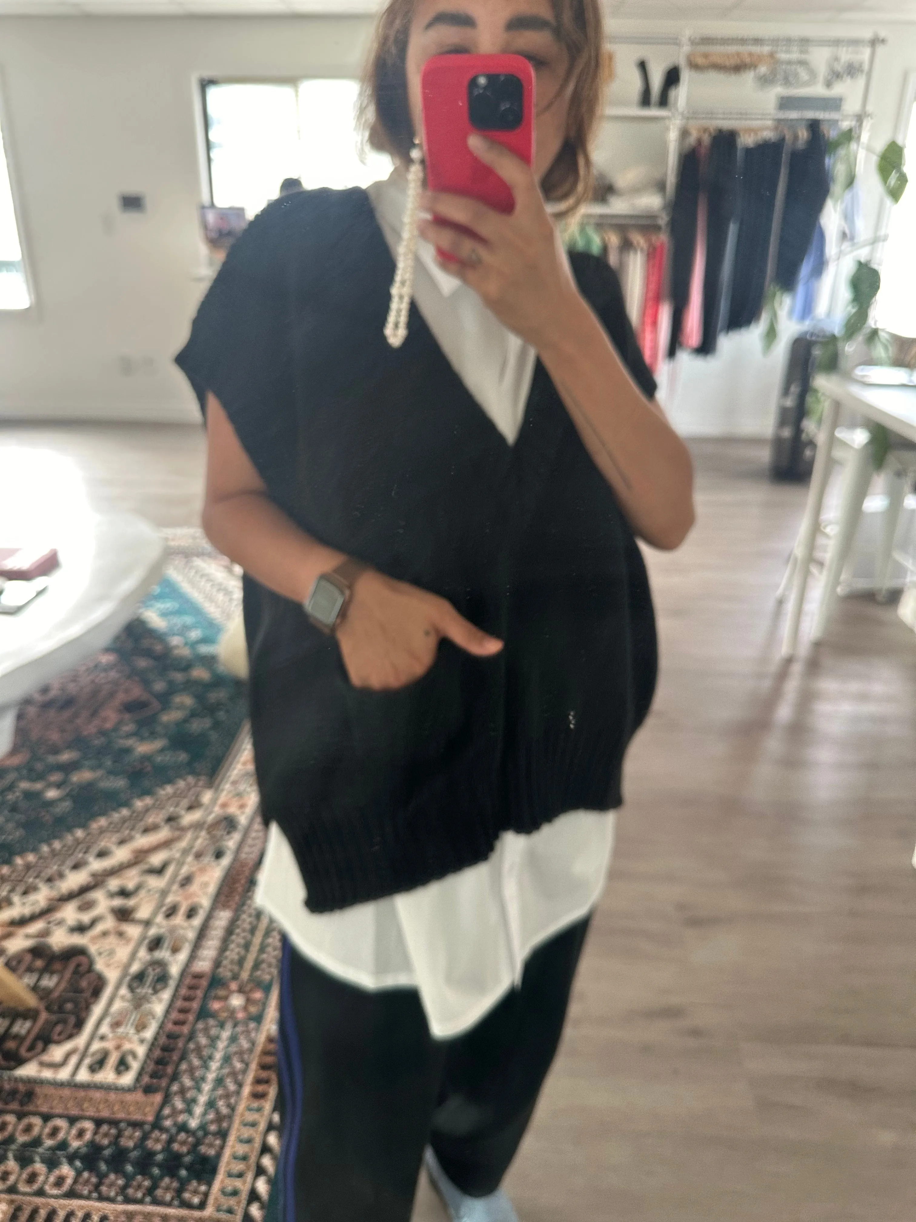 Winston Vest in Black