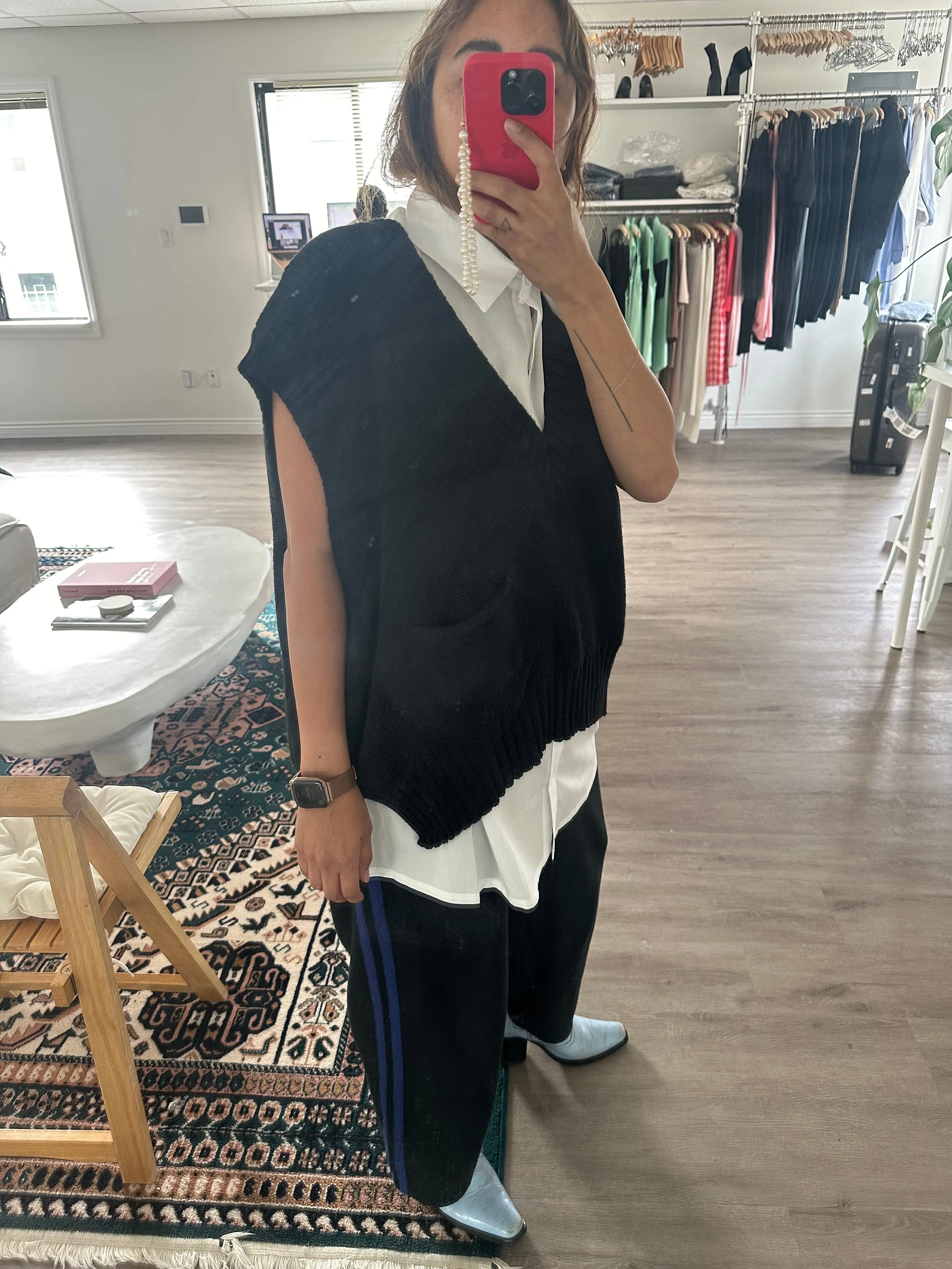Winston Vest in Black