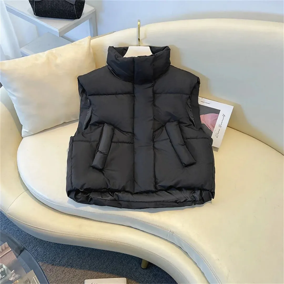 Women's Warm Turtle Neck Puffer Vest | Cropped