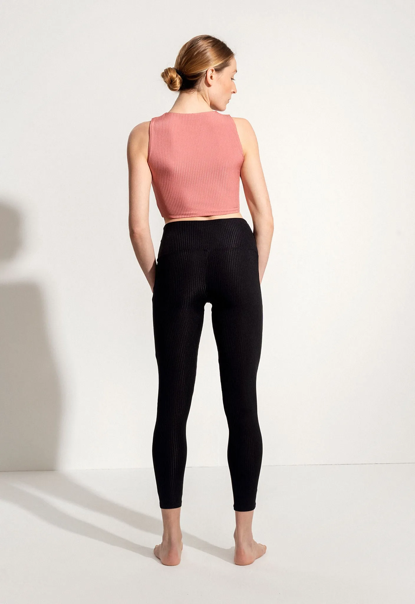 Yoga Leggings "Larimar" in black rib